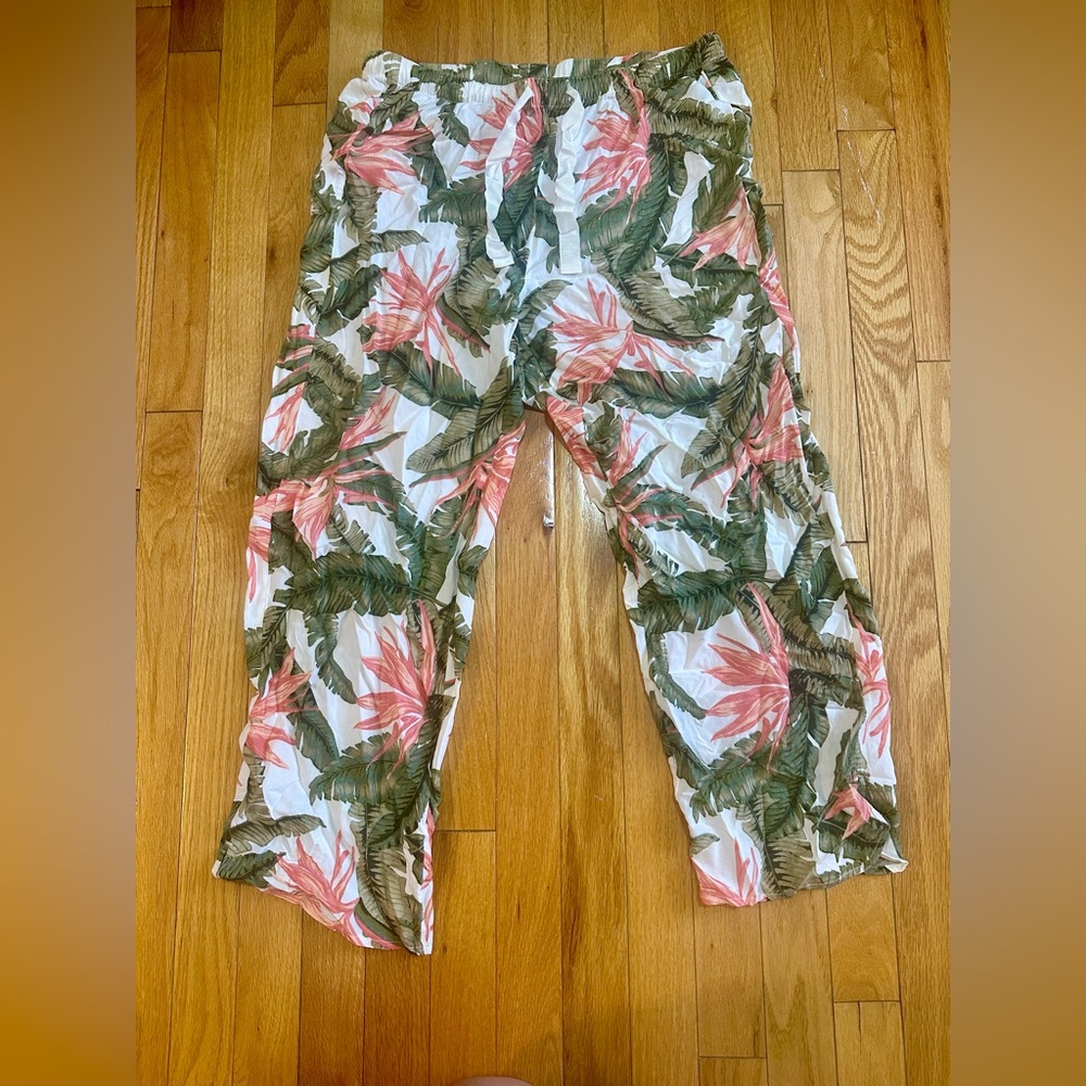 LOFT TROPICAL PRINT LOUNGE PANTS
